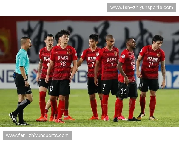 红蓝落日与金元巅峰：为何“上港vs恒大录像”是每个中国球迷反复咀嚼的朱砂痣